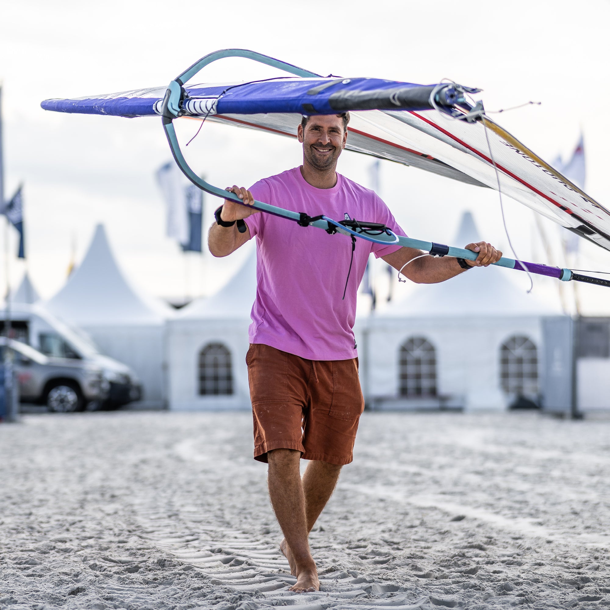 BOXIO x Vincent Langer I T-Shirt mit Stickerei