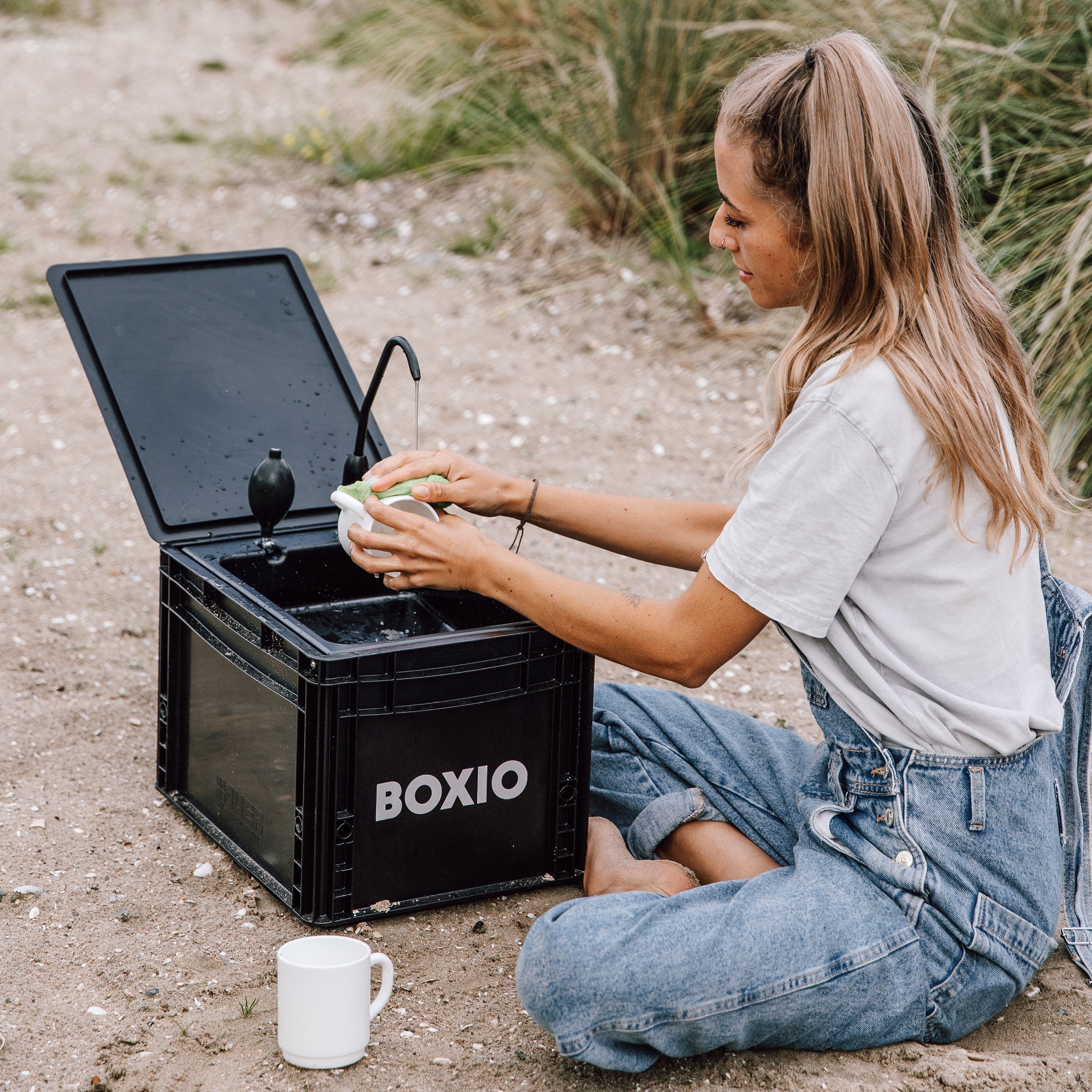 BOXIO-WASH | Mobile washbasin without electricity, mobile, compact