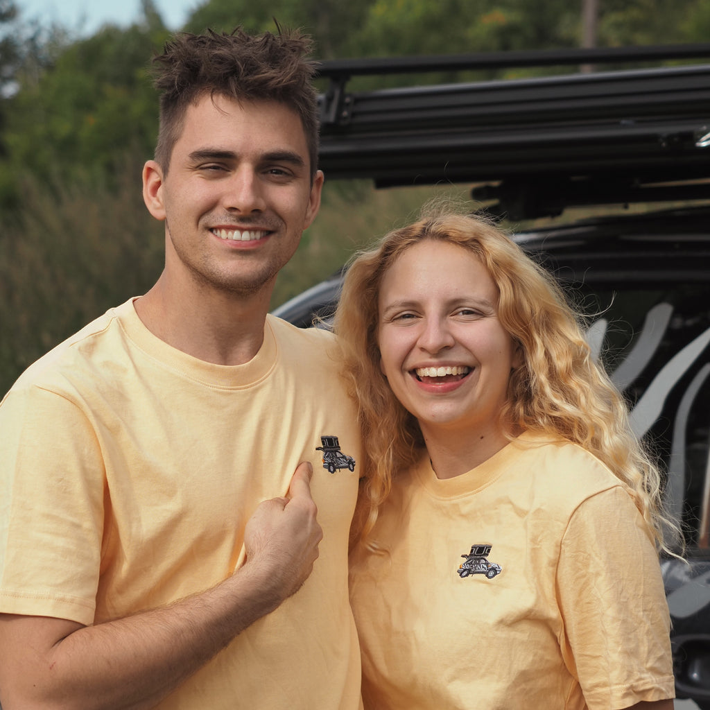 BOXIO x kommando.frei I T-Shirt mit Stickerei